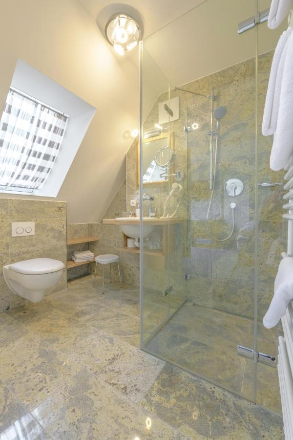 Hotel "Malerwinkel" Gmbh Seeon-Seebruck Rum bild